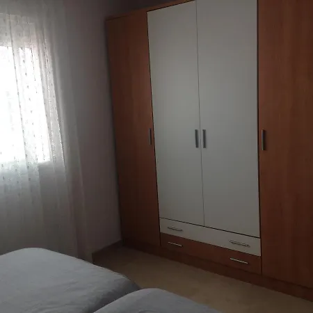 Amplio Apartamento De 2 Dormitorios Con Gran Terraza *