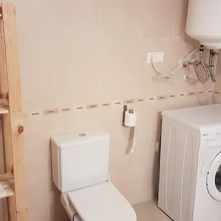 Amplio Apartamento De 2 Dormitorios Con Gran Terraza *